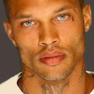 Vx POLL of the DAY (65): MODEL PRISONER?
